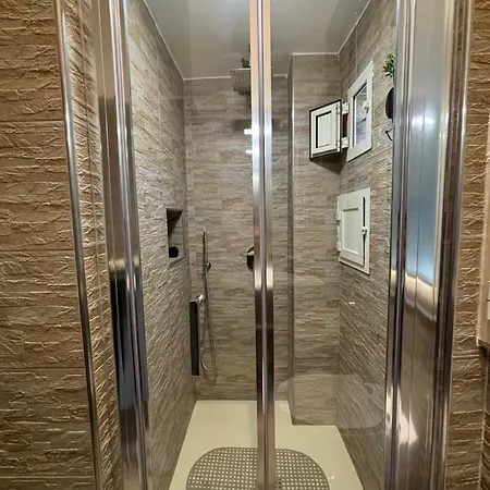 Sette Di Cuori * Napels