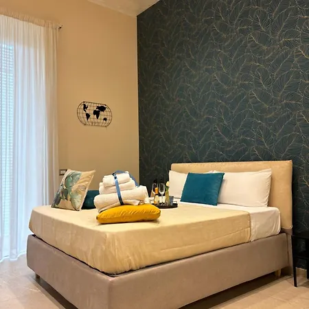 Sette Di Cuori نابولي